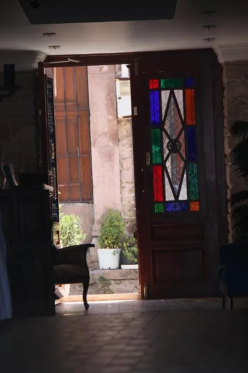 Sizmahan Hotel Ayvalik