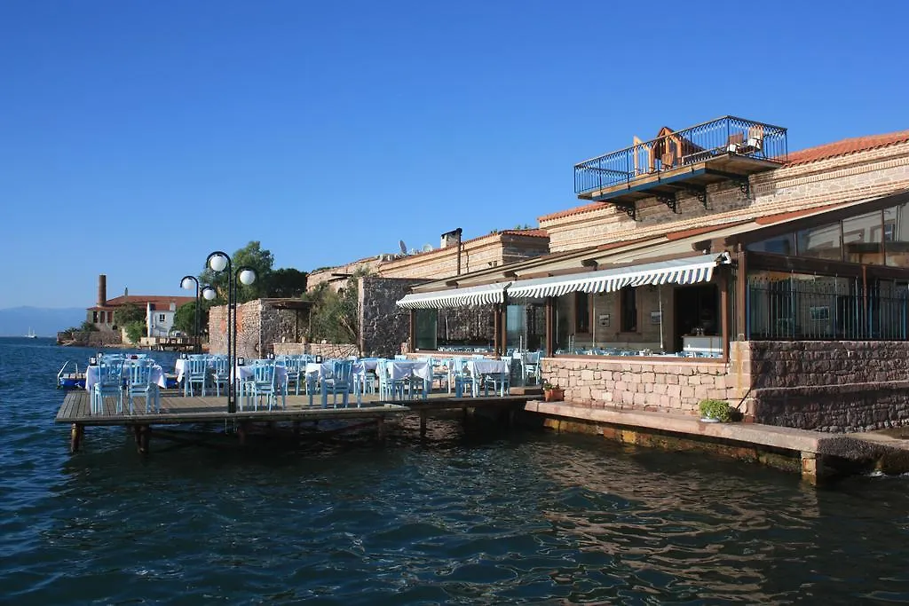 Sizmahan Hotel Ayvalik