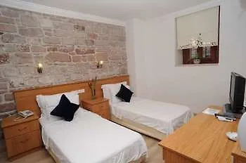 Sizmahan Hotel 0*, Ayvalı