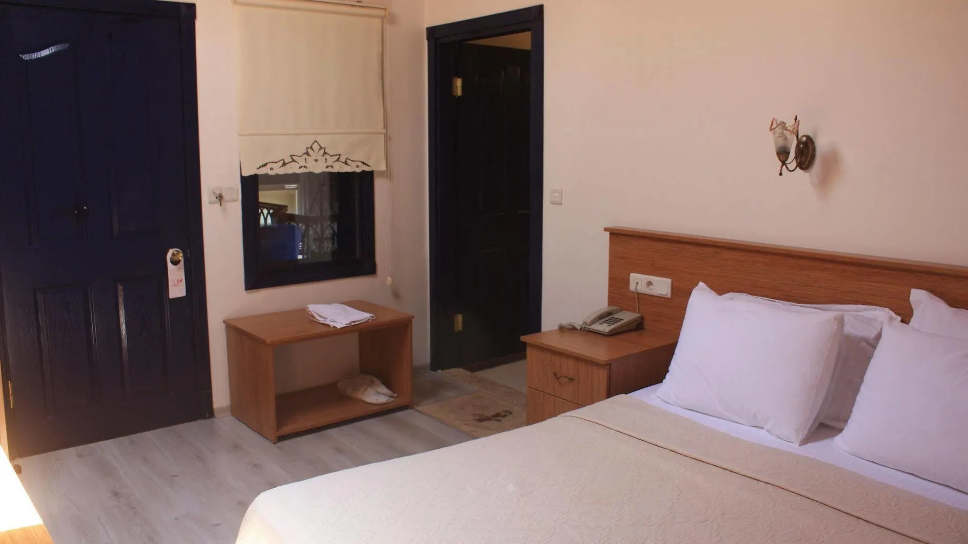 Sizmahan Hotel 0*, Ayvalı