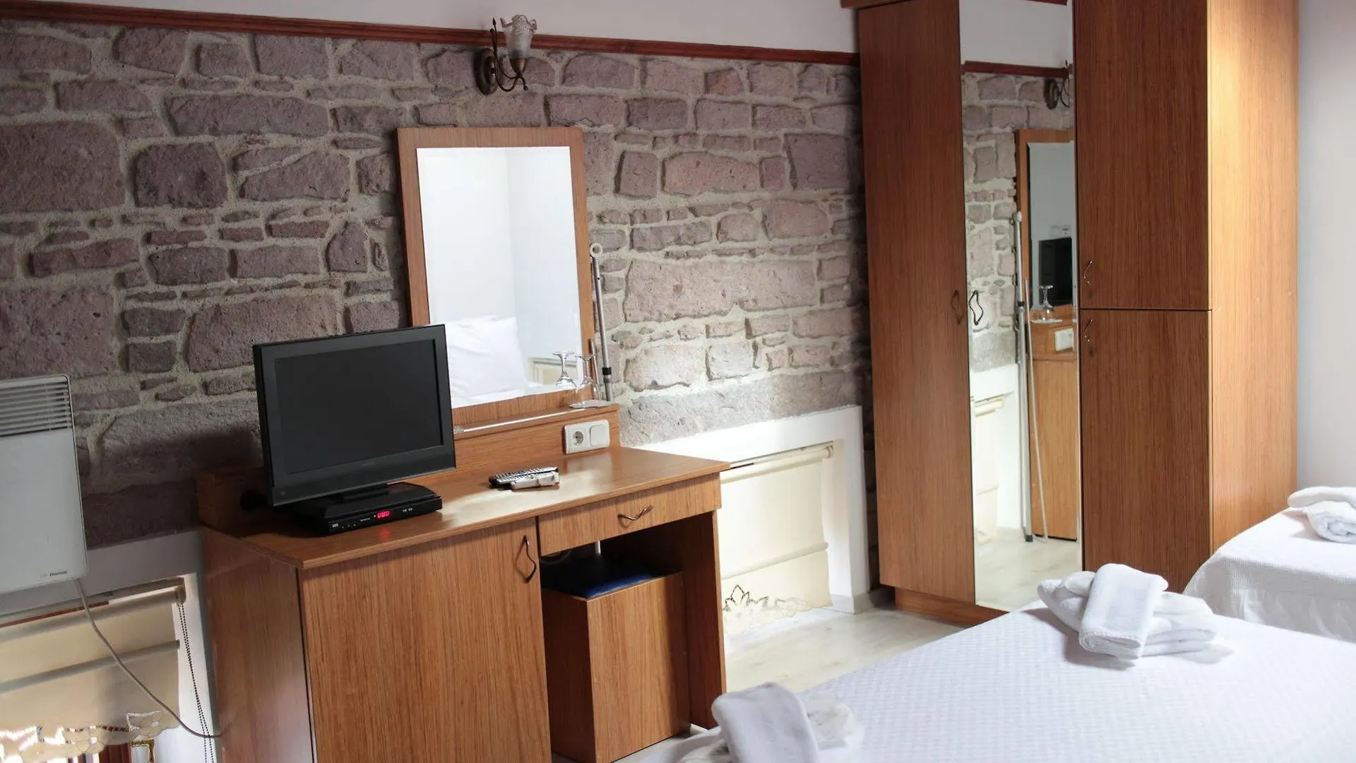 Sizmahan Hotel 0*, Ayvalı